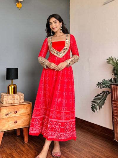 Baggy Style Georgette Anarkali Kurti Set With Pants (RED)