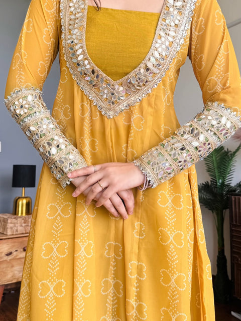 Baggy Style Georgette Anarkali Kurti Set With Pants (YELLOW)
