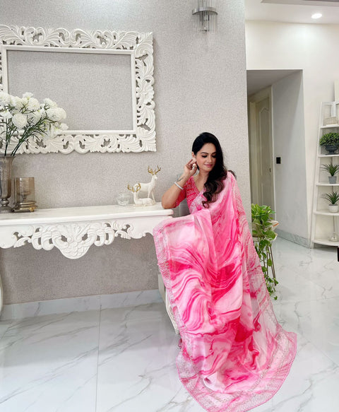 🚨 Exclusive Designer Party Wear Saree with Heavy Embroidery 🚨