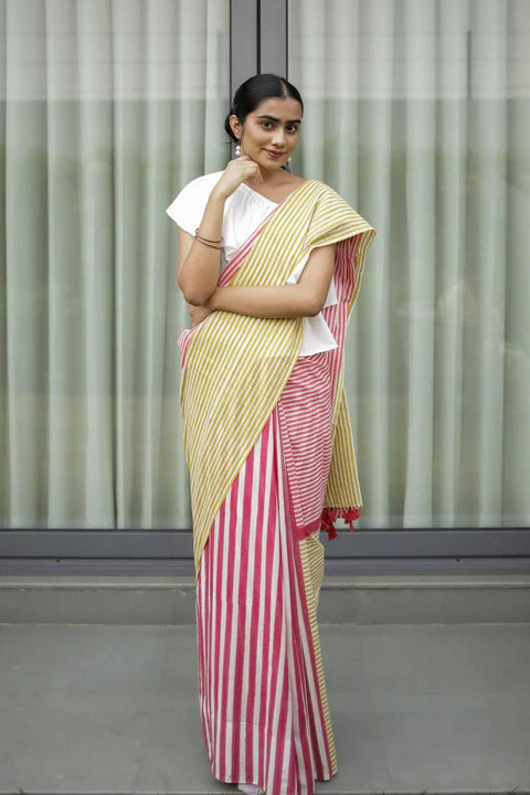🍁Plain Linen Digital Print Saree with Fumka Latkan🍁
