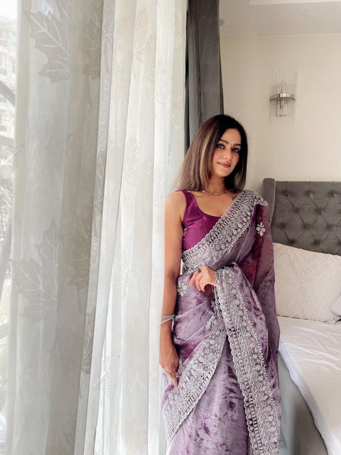 Exclusive Premium Burburry Spray Print Saree