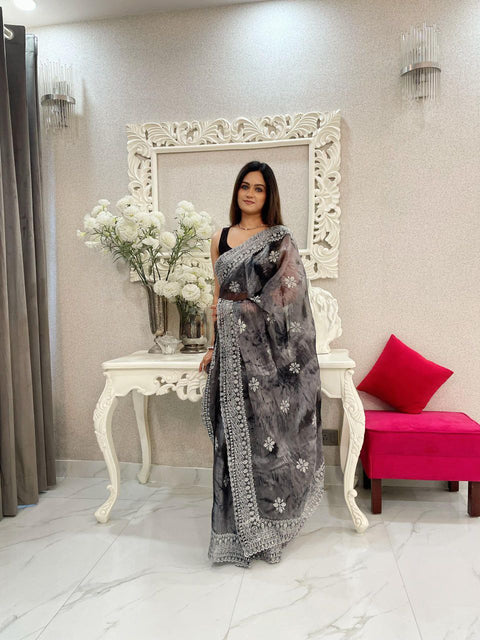 Exclusive Premium Burburry Spray Print Saree