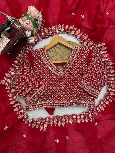 🎀Designer Saree With Heavy Beds Thread And Sequence Work 🎀