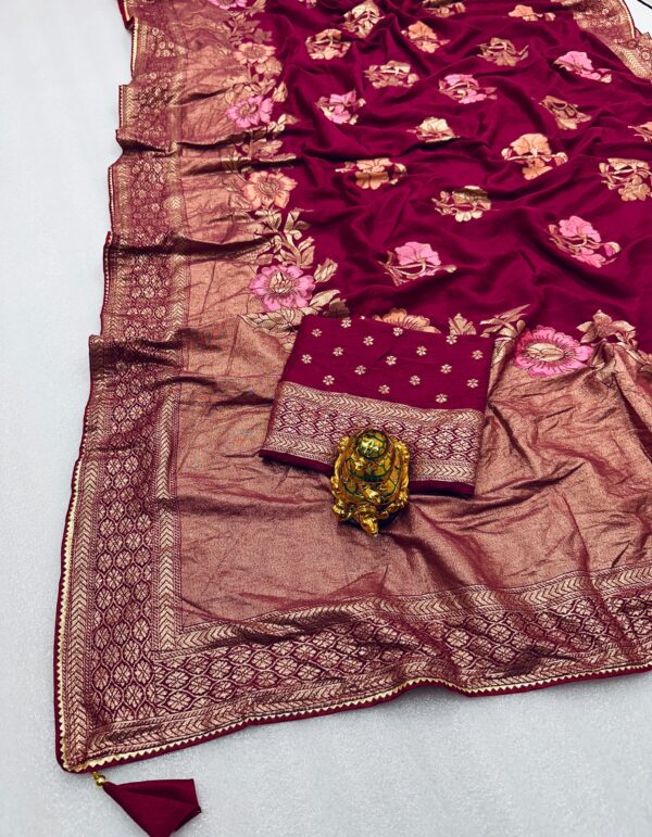 🔥Must-Have Pure Dola Banarasi Silk Saree with Rich Pallu