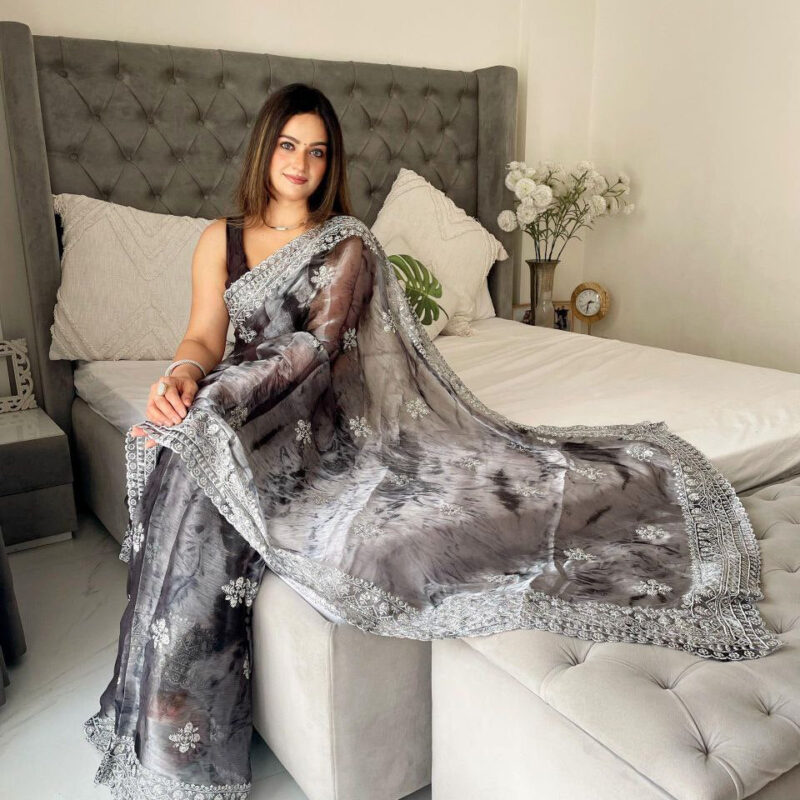Exclusive Premium Burburry Spray Print Saree