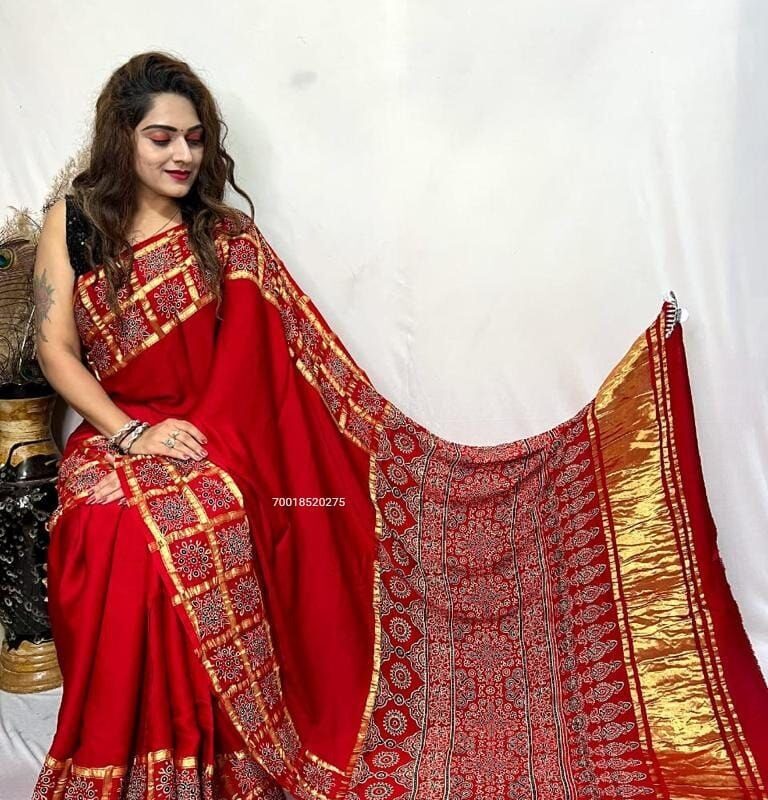 Gorgeous Gajji Silk Saree with Handcrafted Fancy Pallu ✨