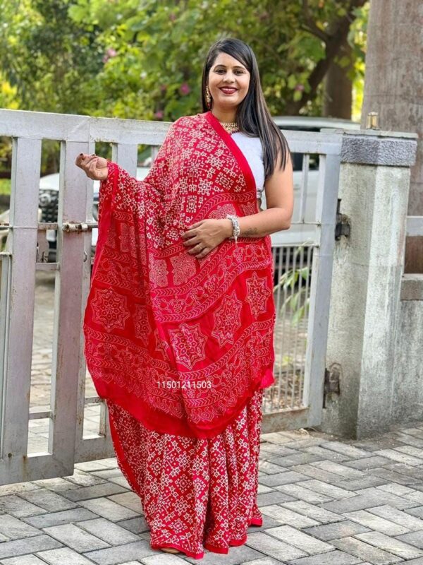 Superb Quality Pure Gajji Silk Bandhej Saree with Elegant Border ✨